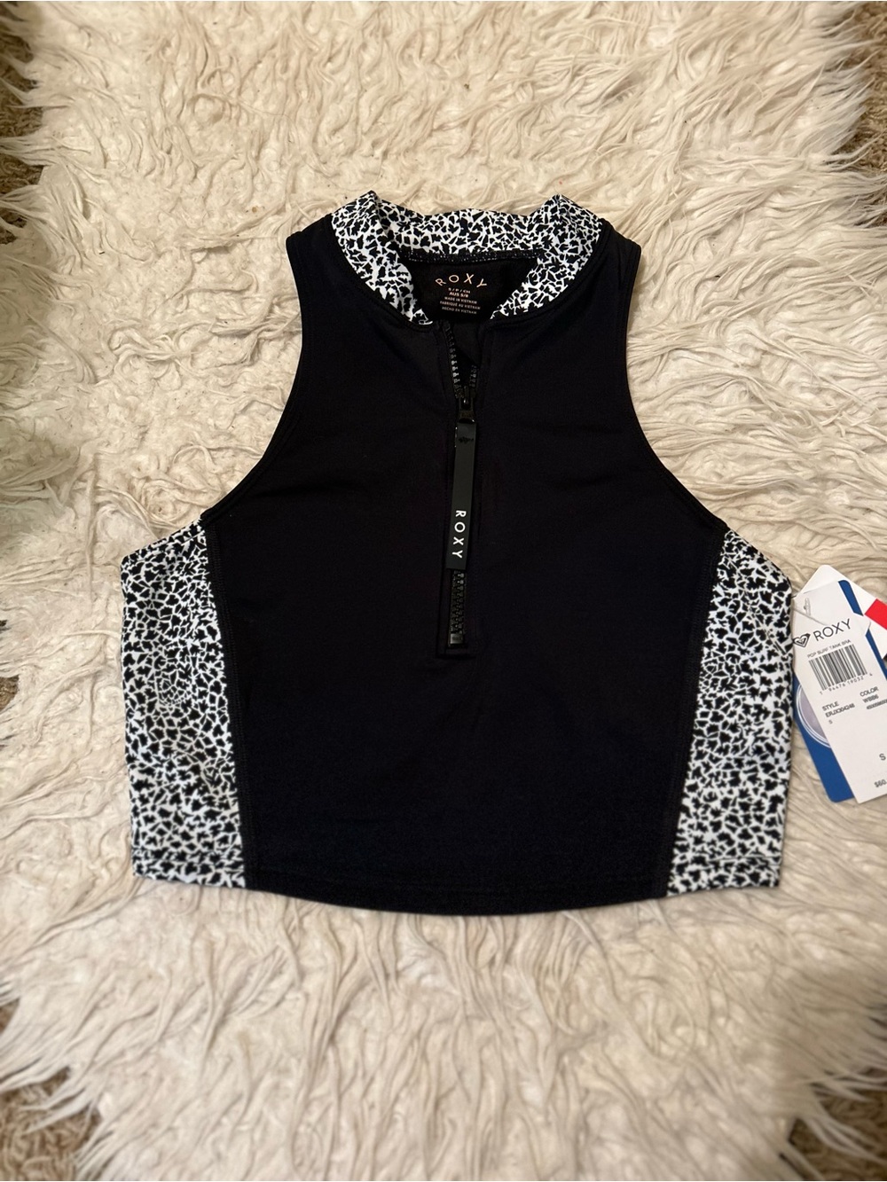 NWT Roxy Black Leopard-Trim Zip Front Crop Top